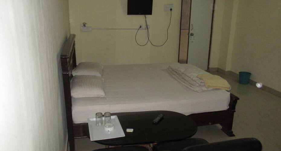 Maruthi Lodge, Visakhapatnam 3